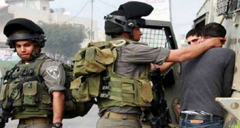 قوات الإحتلال تعتقل ستة فلسطينيين