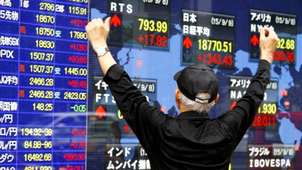 مؤشر Nikkei الياباني يعوض خسائره
