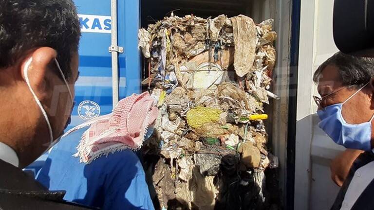 إيطاليا توافق على استرجاع نفاياتها من تونس