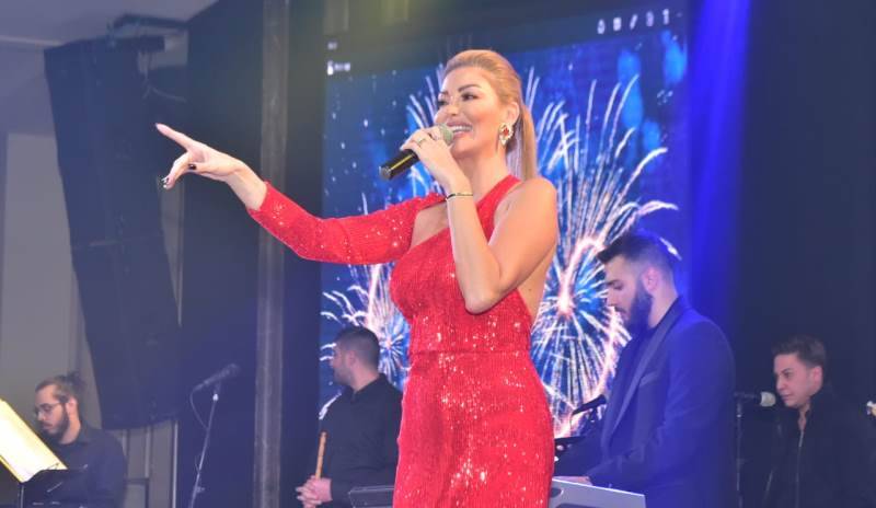 كريستينا صوايا تتألق ليلة راس السنة