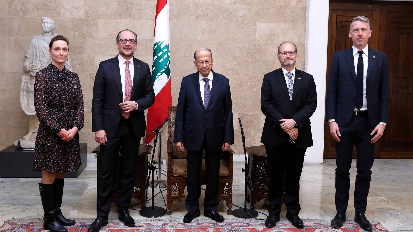 وفد نمساوي جال على المسؤولين
عون: إرادة طيّبة لنجاح المفاوضات مع صندوق النقد
شالنبرغ: سنواصل وقوفنا الى جانبلبنان وشعبه