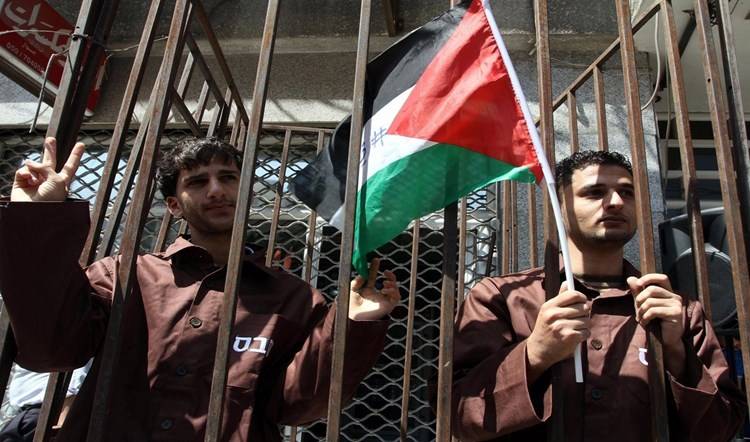 أكثر من 600 أسير فلسطيني يعانون من المرض