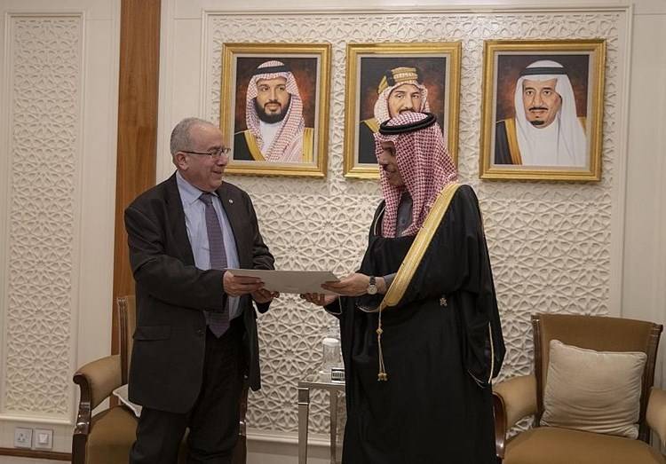 رسالة من تبون للملك سلمان
