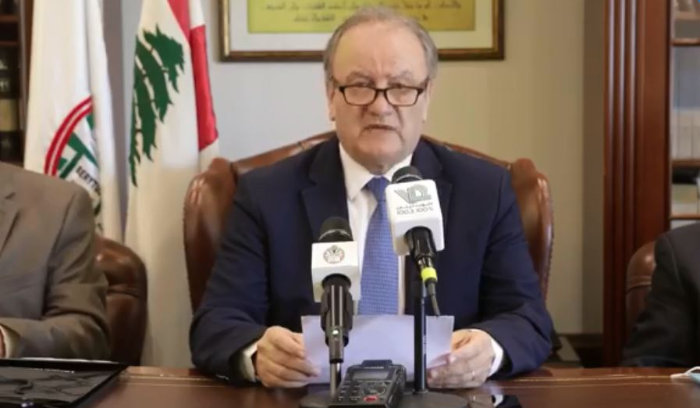 نقباء المهن الحرة بحثوا سبل حماية حقوق المودعين
كسبار: لاشراكنا في التفاوض مع صندوق النقد الدولي