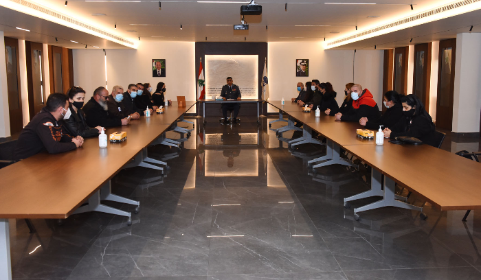 عثمان لأهالي شهداء المرفأ:
نتمنّى تحقيق العدالة