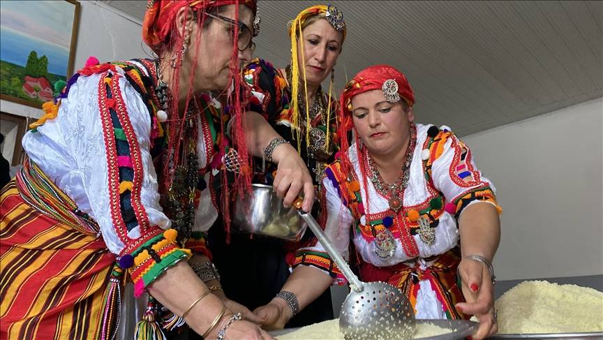 المغاربة يحتفلون برأس السنة الأمازيغية 2972