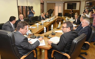 كنعان : سننجز تقريرنا بشكل كامل في نهاية الشهر الجاري
«فرعيّة السلسلة» أنهت بند الأملاك البحريّة وتحسين الإيرادات
قد تصل الى 65 مليار ليرة سنوياً دون البحث في المخالفات