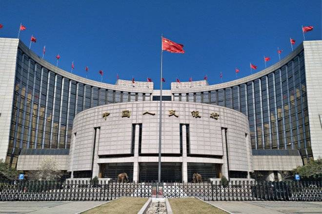 بنك الشعب الصيني يخفض أسعار الإقراض الرئيسية