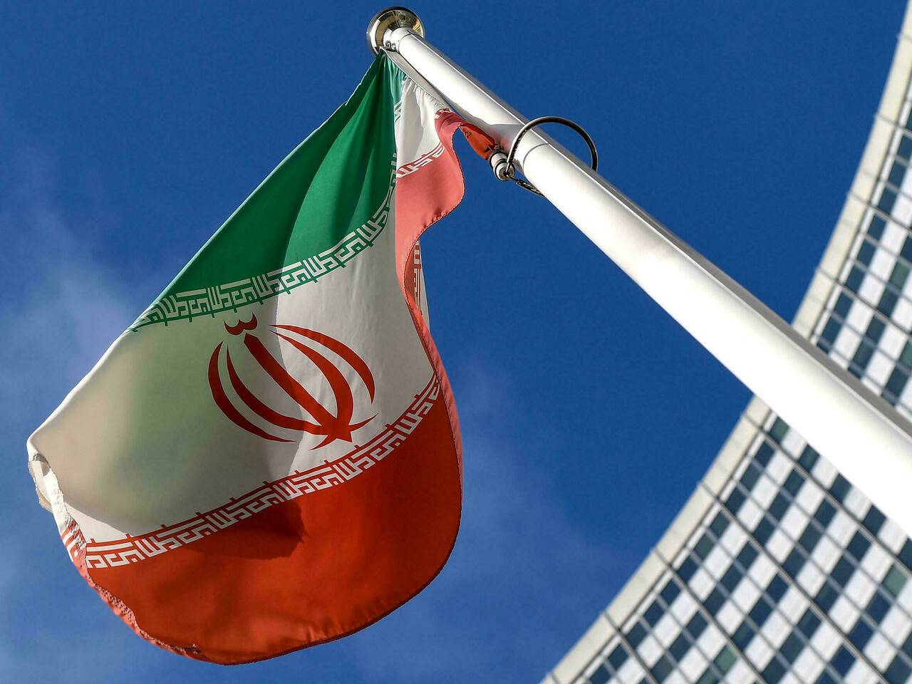 طهران تطرح احتمال مباحثات مباشرة مع واشنطن بحال تطلَّبها إبرام اتفاق نووي جيّد