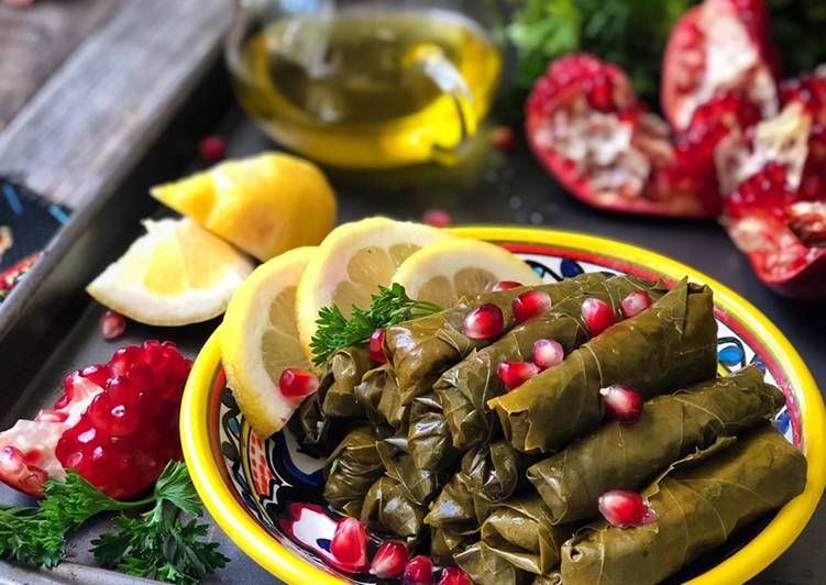 طبق اليوم: طريقة طهي يلنجي (ورق العنب بالزيت)
