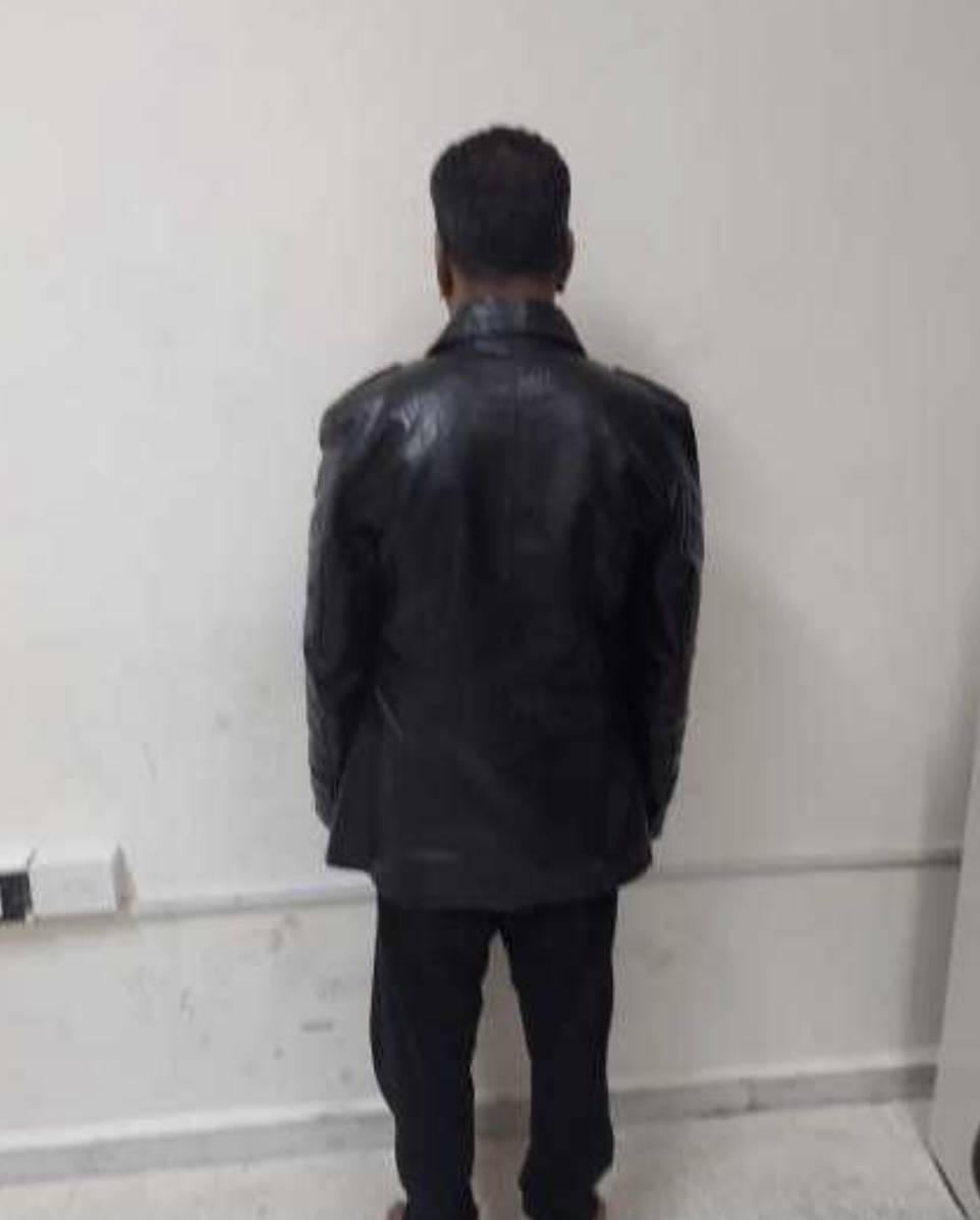 سرق بطريقة احتياليّة مبلغًا من المال من أحد المحال في عاليه... هكذا تم توقيفه!