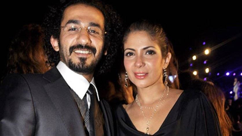 الجمهور يطالب احمد حلمي بالانفصال عن زوجته... و"طلاق منى زكي" يتصدّر محرّكات البحث