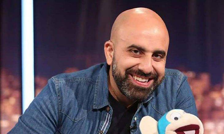 هشام حداد عالق في مطار  إسطنبول