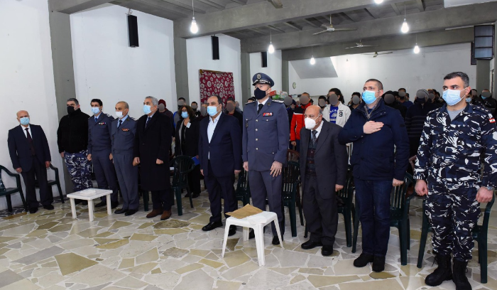 احتفال في سجن رومية بتوزيع شهادات
على نزلاء أنهوا دورة لمحو الأميّة