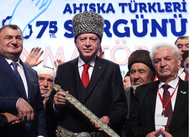 أردوغان الى الإمارات لفتح صفحة جديدة والرئيس الإسرائيلي في تركيا قريبا