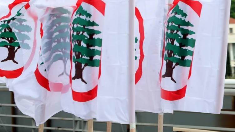 المستقبل و"طعنة" الحلفاء ... القوى المسيحيّة في مواجهة مضبطة اتهام التيّار الأزرق
القوات تتحدّث عن سيناريو أعدته غرف الممانعة بأهداف ملغومة