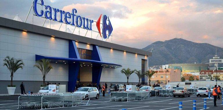 منتجات لبنانية الى " Carrefour"  فرنسا!