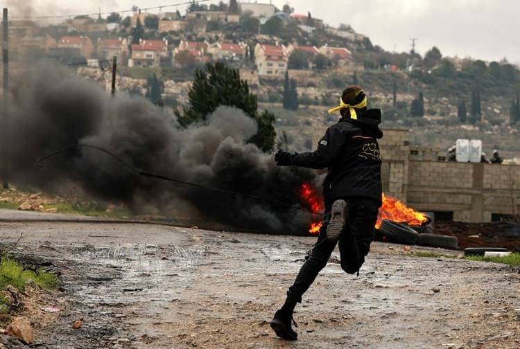 رفضاً للاستيطان
مواجهات بين الفلسطينيين والاحتلال في الضفة الغربية