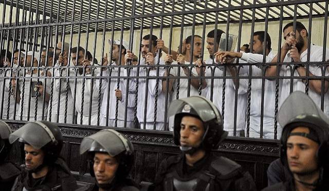 القضاء المصري يُحيل أوراق 10 أعضاء
من "جماعة الإخوان المسلمين" الى المفتي