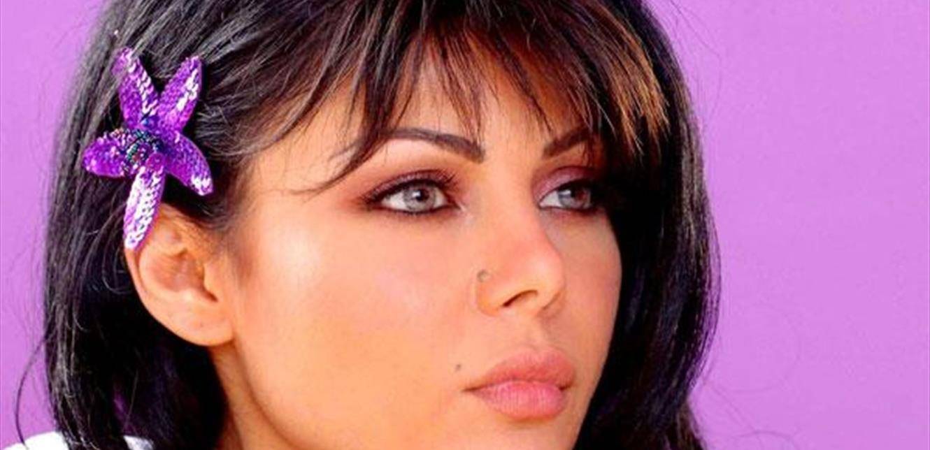 هيفا تكشف للمرة الاولى عن ردة فعلها بعد تعرضها للهجوم في بدايتها