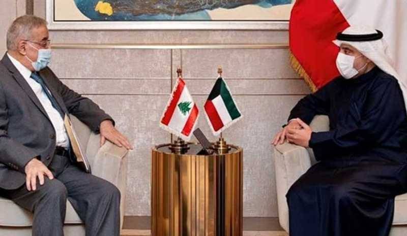 عون يكسر «الحاجز النفسي» في دار الفتوى : التضامن أولاً والسنّة مكوّن أساسي
بهاء يستعجل كسب «عباءة الطائفة» : هل أخذ الضوء الأخضر السعودي ؟
الردّ اللبناني على الورقة الخليجية : التزام بالتعاون والحوار