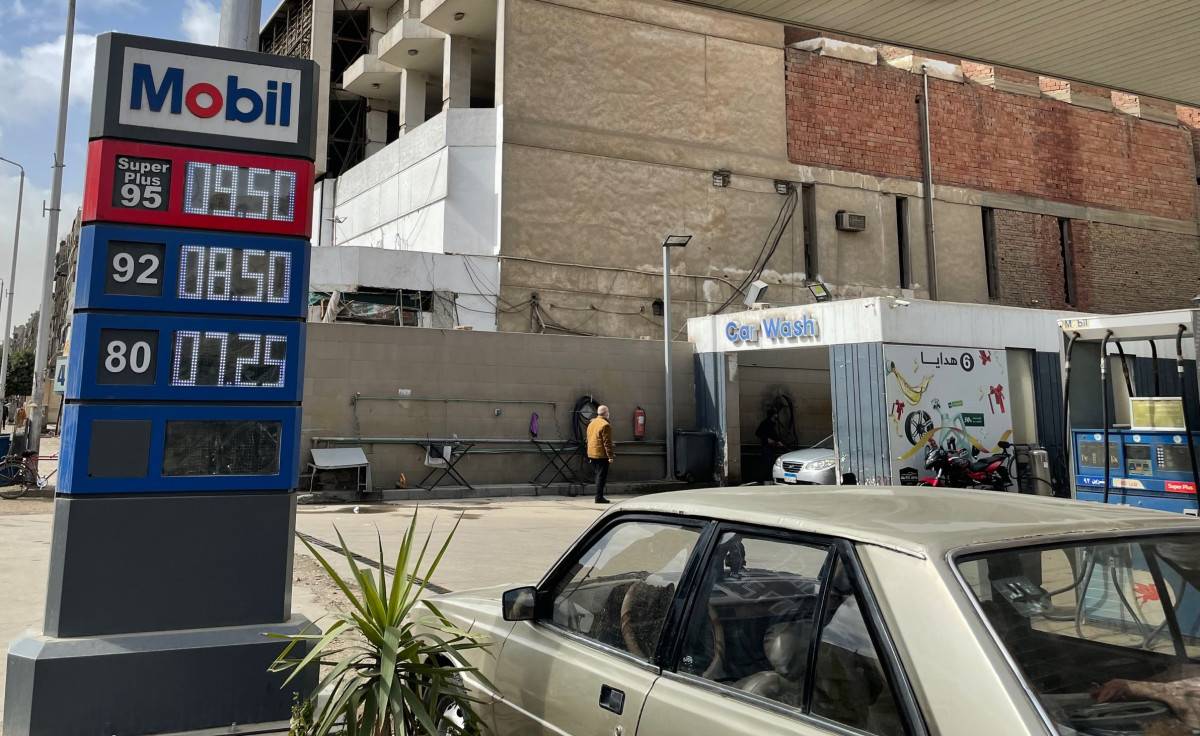 للمرة الرابعة على التوالي.. مصر ترفع سعر البنزين 25 قرشاً
