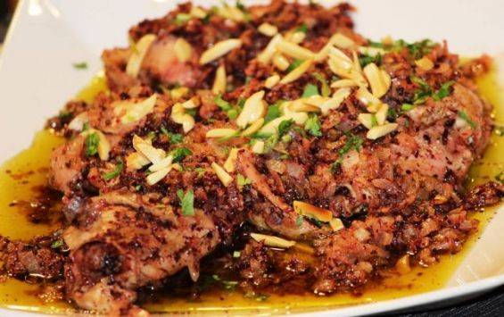 طريقة تحضير الدجاج بالبصل