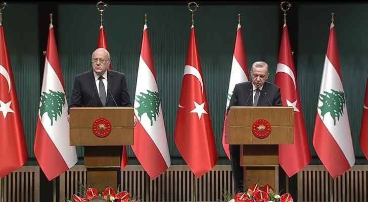 التقى الرئيس التركي في أنقرة وعرض مع وفد أممي إمكان دعم الأولويّات التنمويّة
ميقاتي: لبنان يمرّ بأزمة تكاد تكون الأسوأ... ونحن بحاجة للدعم والعون
أردوغان: نُقدّر جهودكم في إجراء الإصلاحات... وموقفنا ثابت الى جانب لبنان