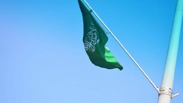 بالصور والفيديو: بعد خفض حكم بالإعدام صدر بحقه.. السعودية تفرج عن شاب بعد 10 سنوات أمضاها في السجن