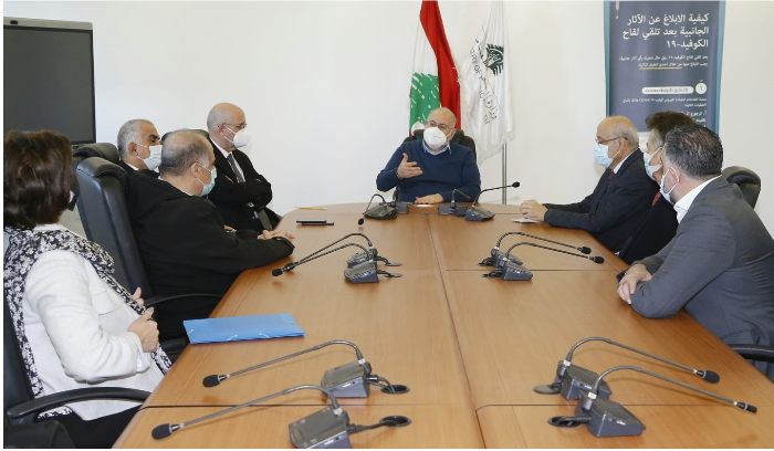 وزير الصحة: لوضع خطة طارئة تحافظ على العاملين الصحيين وتلبي حاجات المرضى