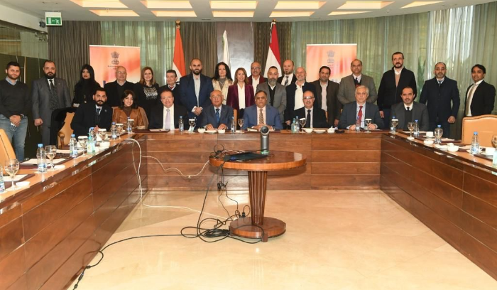سفارة الهند نظمت ندوة لتعزيز التجارة في قطاع الأحجار الكريمة
