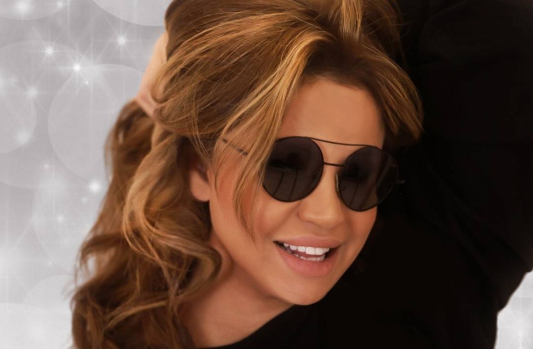 النجمة جوانا ملاح تزيد إنتشارها فور إطلاق أغنيتها “إنتَ عود”