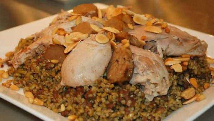 طريقة عمل الدجاج بالفريكة