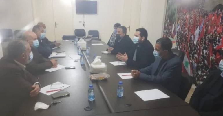 لقاء بين "حماس" والإشتراكي في إقليم الخروب
وتشديد على وحدة الصف الفلسطيني