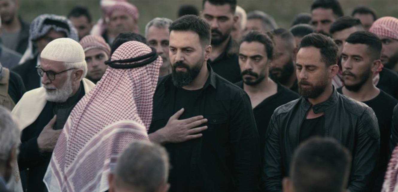 هذا الممثل يشارك في كتابة فيلم 