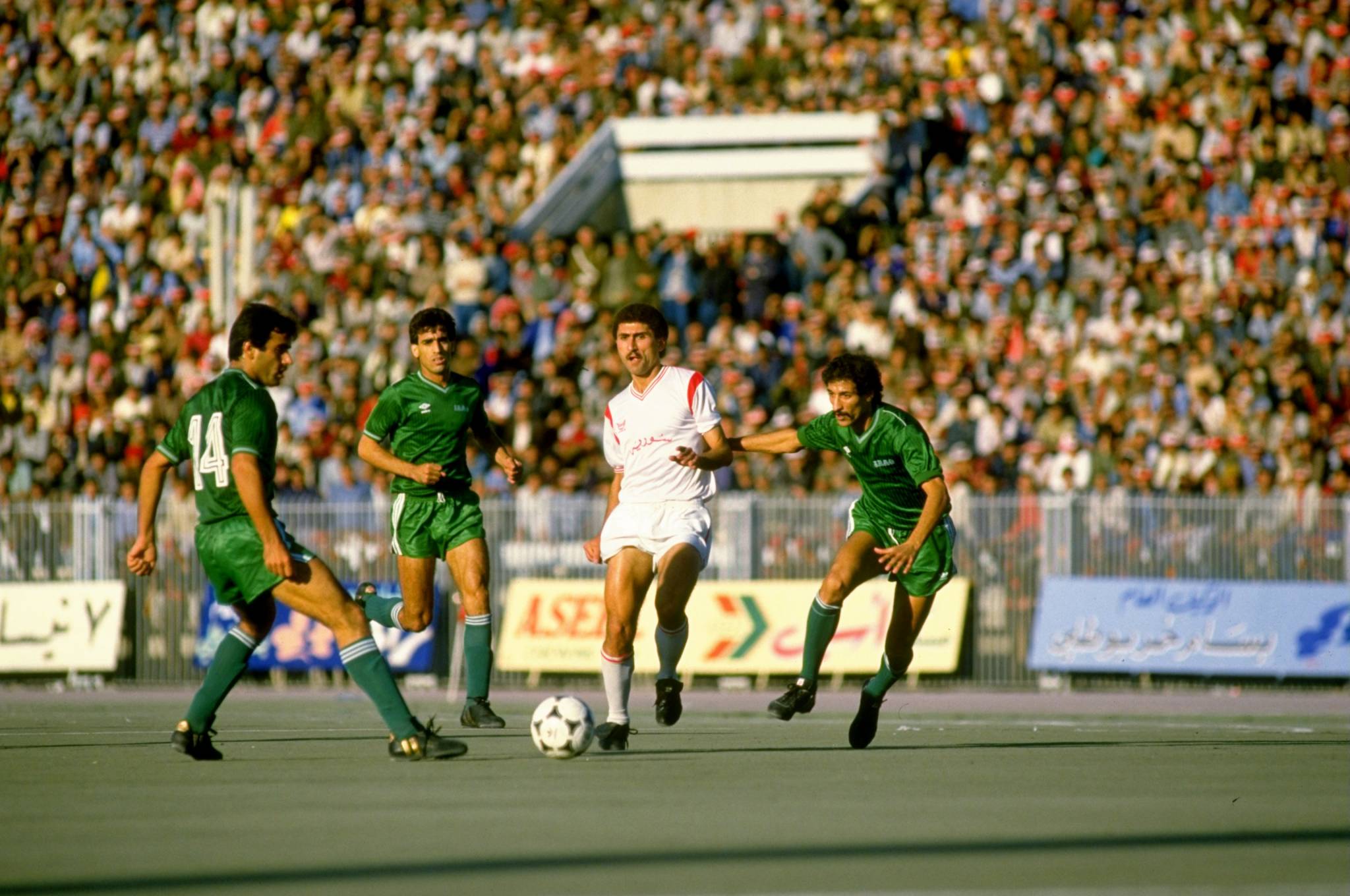 حكاية صورة -  المباراة التاريخية للمنتخب العراقي في سورية