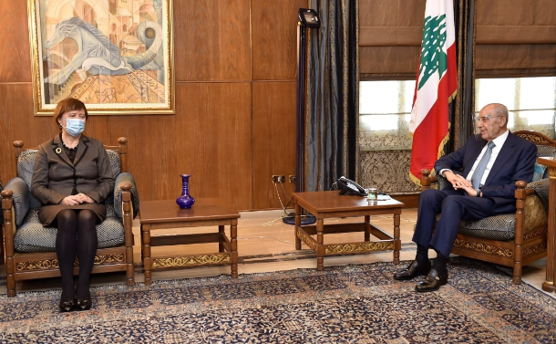 بري استقبل العريضي وفرونتسكا
"التنمية والتحرير": لن نقبل بتأجيل الانتخابات
واتفاق الإطار القاعدة المُثلى لترسيم الحدود