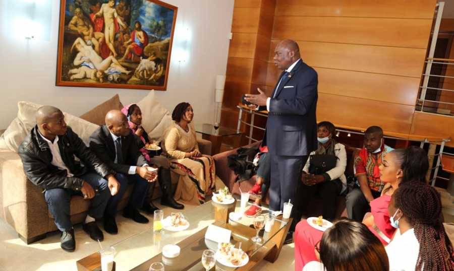 السفير العاجي الجديد يشيد بالعلاقات بين لبنان وشاطئ العاج