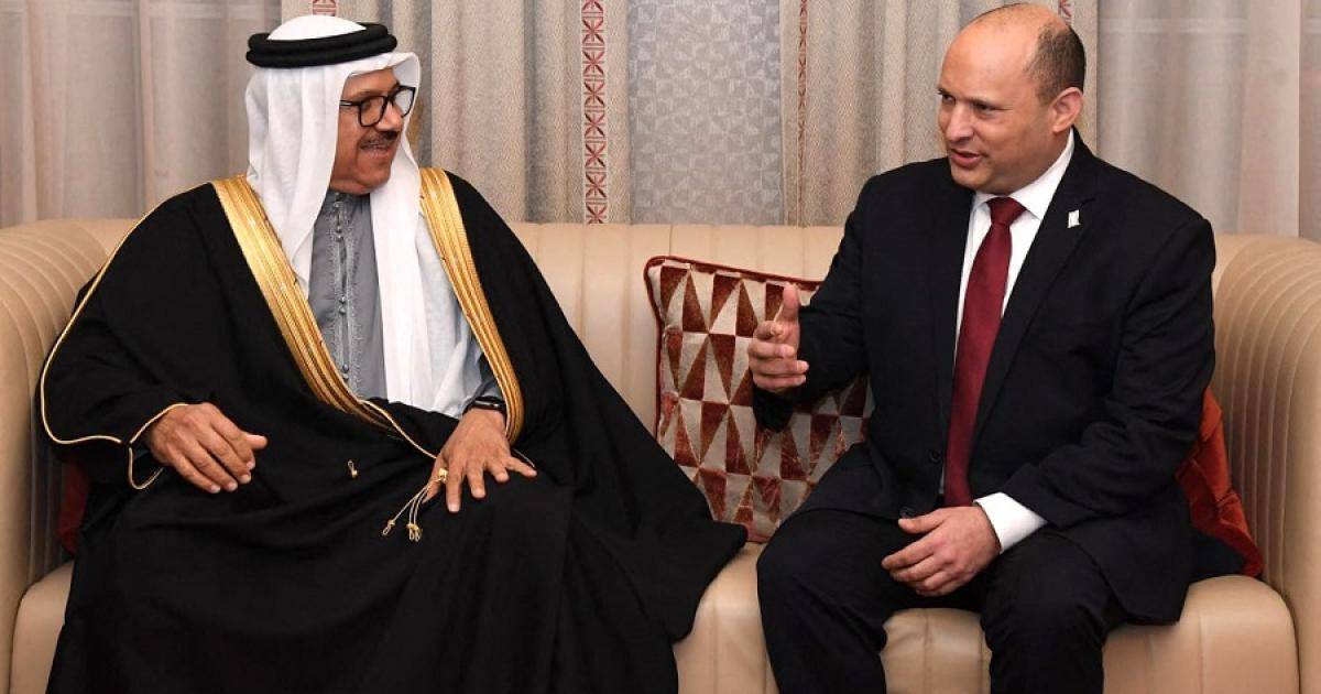 كيف علّقت "حماس" على زيارة بينيت إلى البحرين؟