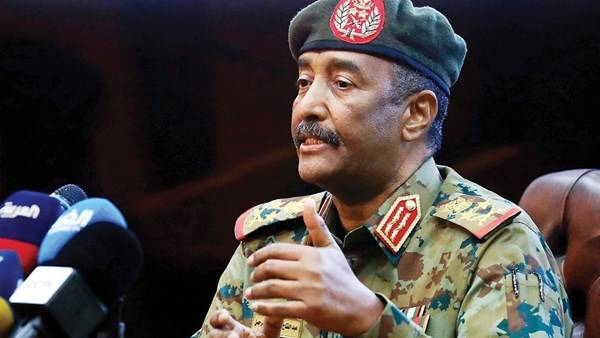 البرهان: الجيش سيترك الساحة السياسية في حال جرت انتخابات