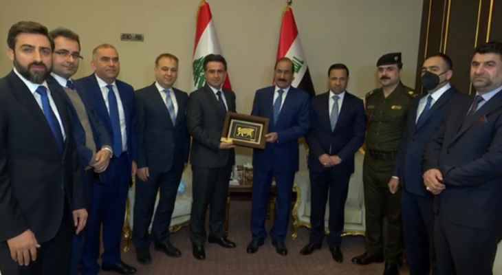 حمية التقى نظيره العراقي: بحثنا ربط مرافئ البصرة بمرفأ بيروت وقد ننضم لاتفاق الترانزيت