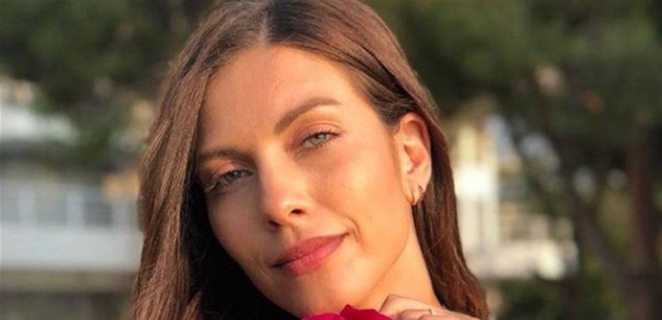 خبيرة الموضة الشهيرة توضح خبر تأجيل زفافها من النائب المستقيل... ماذا قالت؟