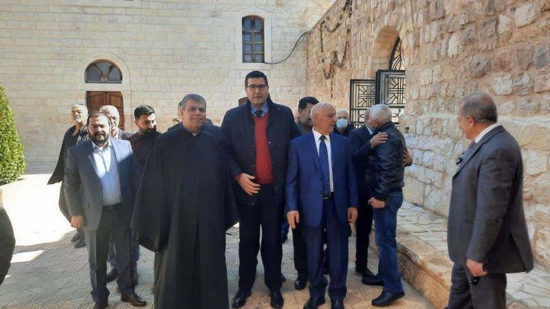 جال في بلدات عرسال وراس بعلبك والقاع

الحاج حسن :نعمل لمشارع زراعية عديدة