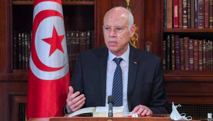 سعيد يعلن تمديد حالة الطوارئ حتى نهاية عام 2022
