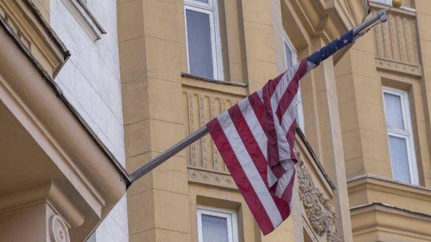 روسيا تطرد نائب السفير الأميركي لديها