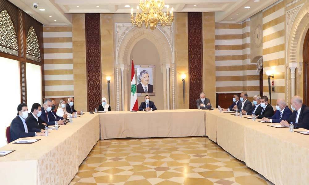 خمسة أسباب ترجّح إجراء الانتخابات... لكن البلد على صفيح ساخن
لماذا خرج نواب "المستقبل" من لقاء الحريري بانطباع أسود... وماذا قال عن محاولة السنيورة؟