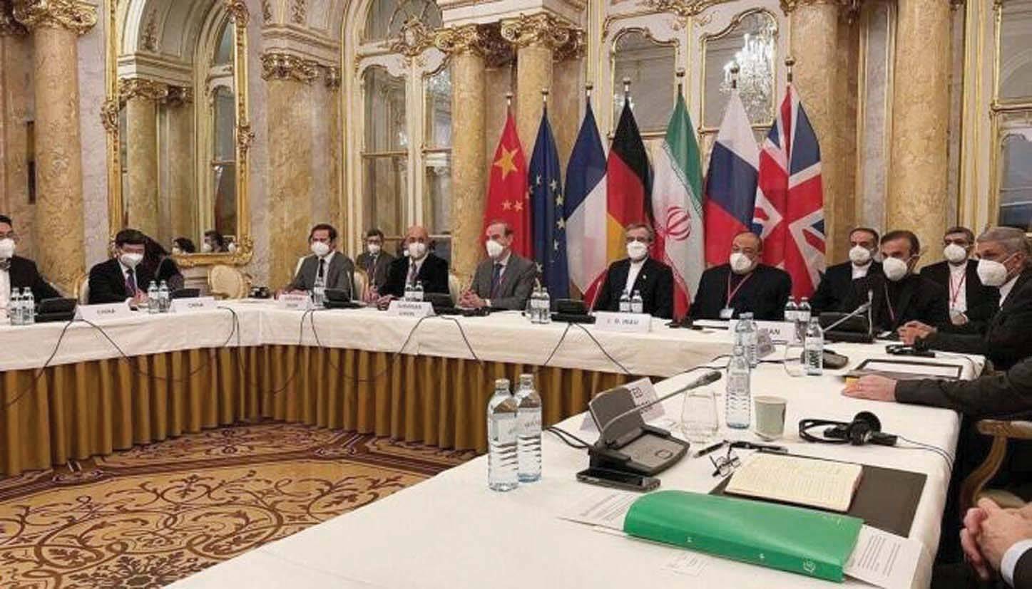«النووي الايراني»: مسودة الاتفاق تتضمن إجراءات متبادلة تنفذ على مراحل... لودريان: الاتفاق بات على بعد أيام