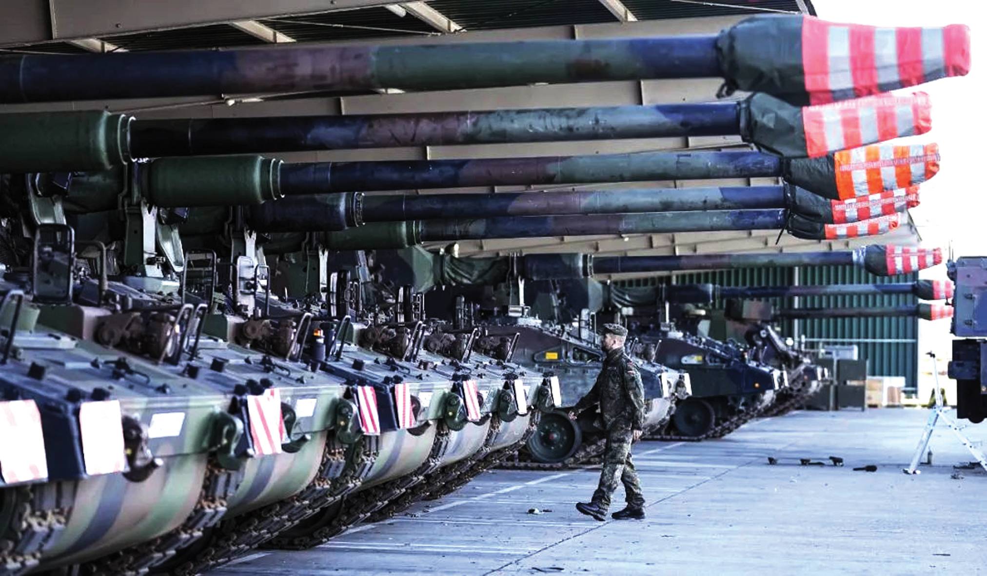 بوتين: لا نريد حرباً...شولتز: اتفقنا على حلّ النزاع ضمن صيغة «النورماندي»