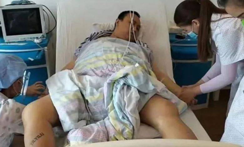 ذهب لمقابلة عمل فوقع بيد “مصاصي دماء”… سحب 765 غراماً لبيعها في السوق السوداء!