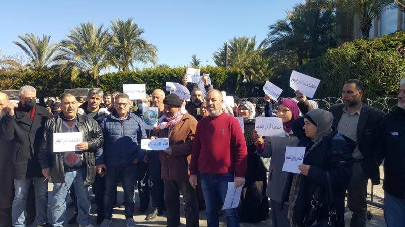 اعتصام لاهالي طلاب في طرابلس رفضا لزياد الاقساط